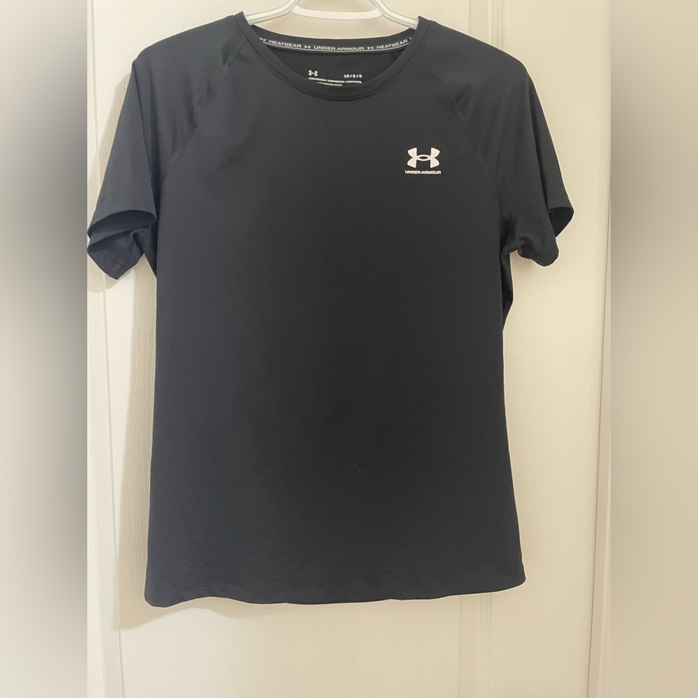 2*Under Armour Women’s Charcoal Workout Tee